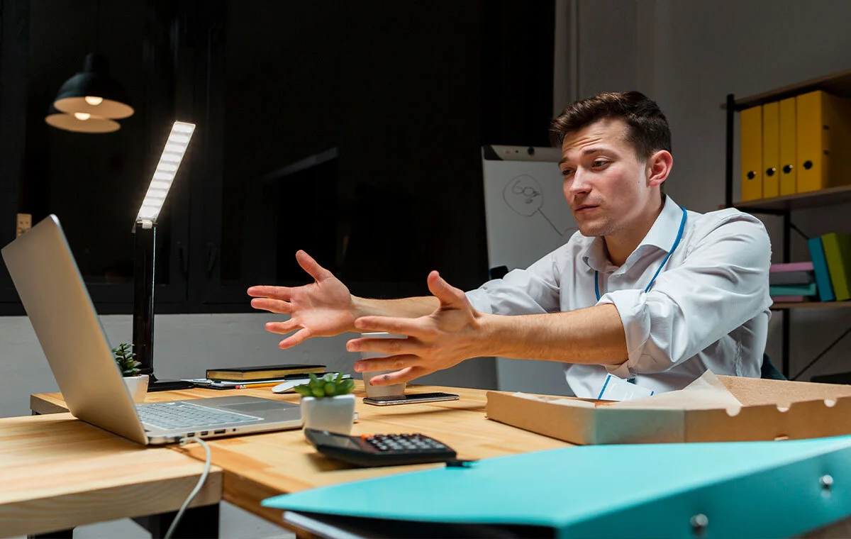 Why startups fail - founder overwhelmed with tasks needing executive assistant support