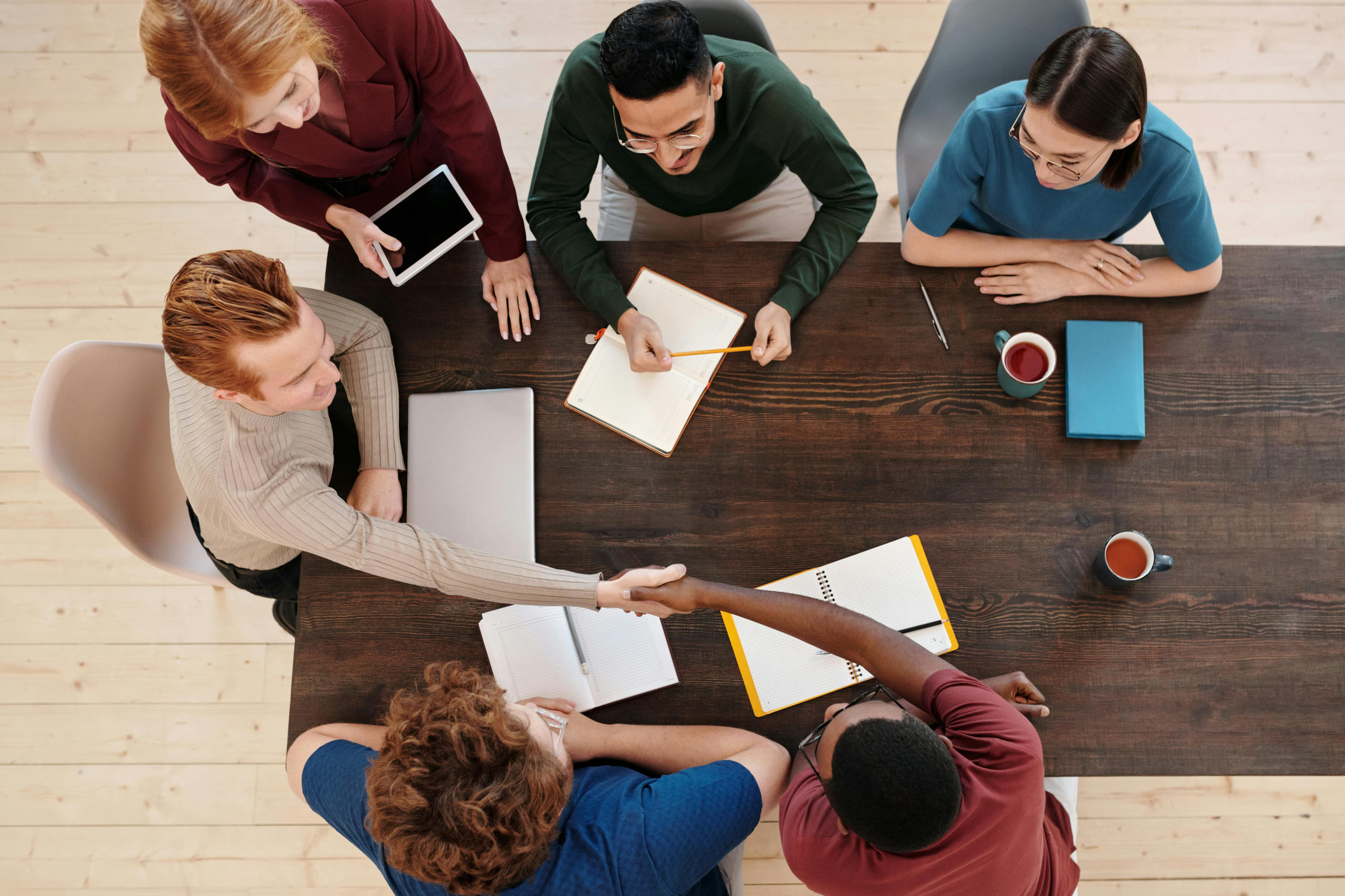 Enterprise hiring consultation and integrated team planning